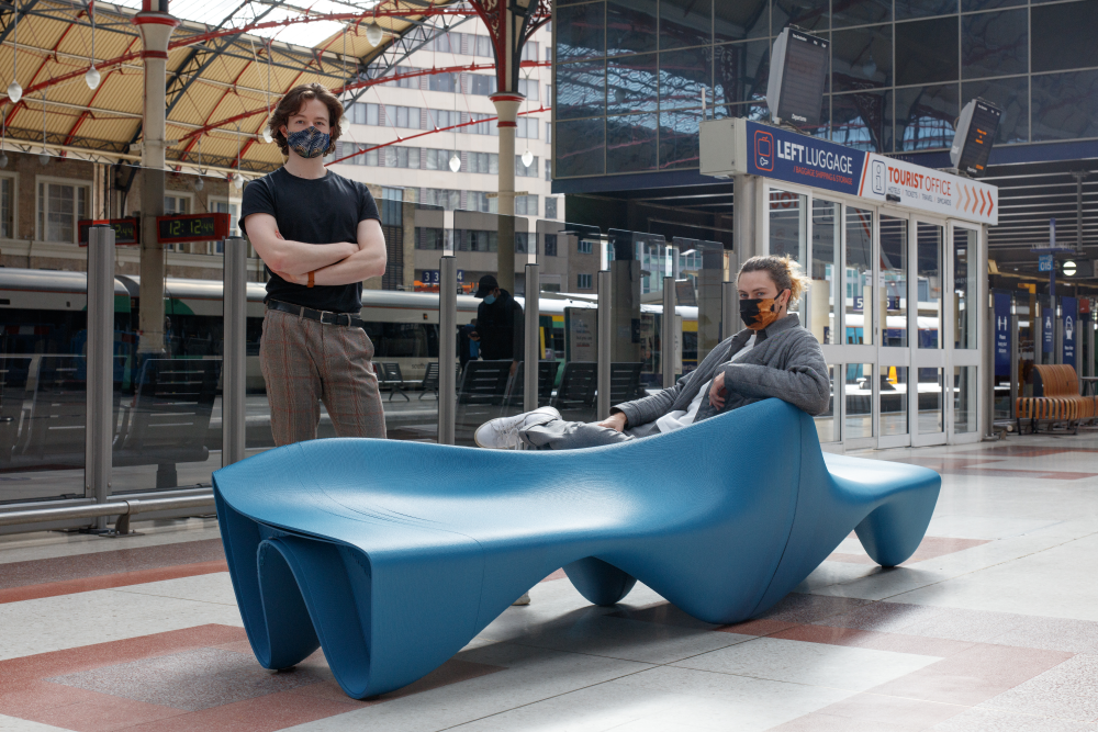 Hyelmo and Ai Build have combined their expertise in digital fabrication and 3D printing to create seating that challenges the way furniture in the public domain is produced. 