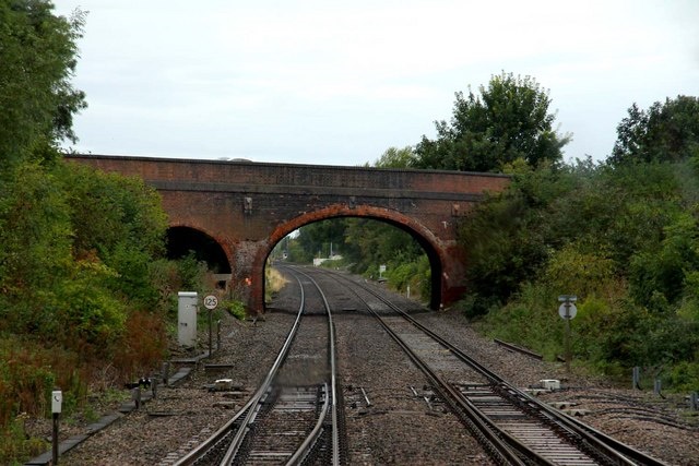 Network Rail electrification plans stalled after council rejects bridge removal bid