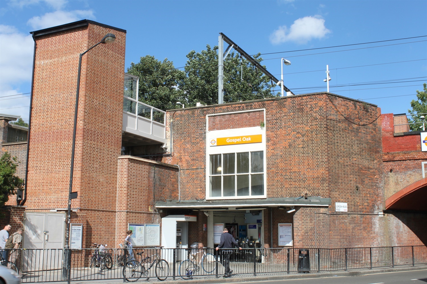 Gospel Oak to Barking Line to close for eight months for electrification upgrades