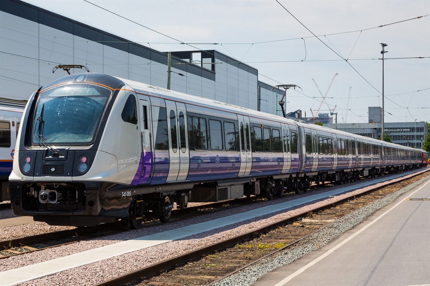 Elizabeth Line trains first to run without yellow front ends since steam era