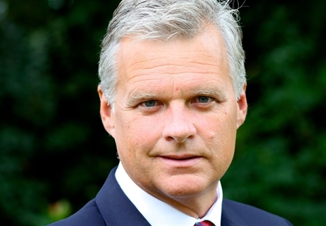 Mark Carne to step down as Network Rail chief executive