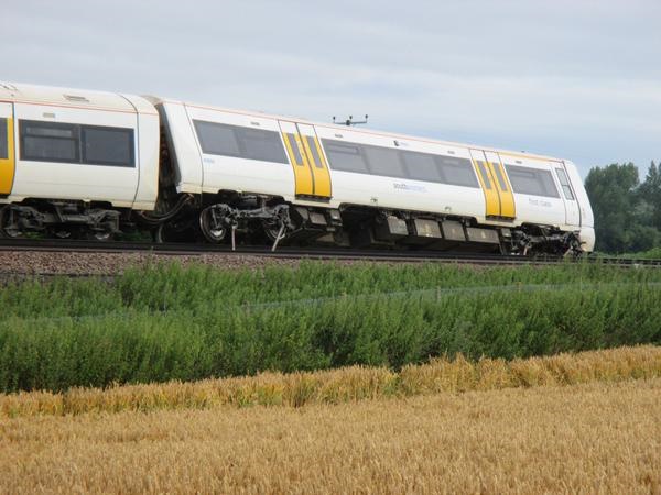 Southeastern rail services remain suspended after cow crash