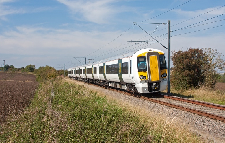 GTR orders 27 new Class 387-2s to replace Gatwick Express fleet