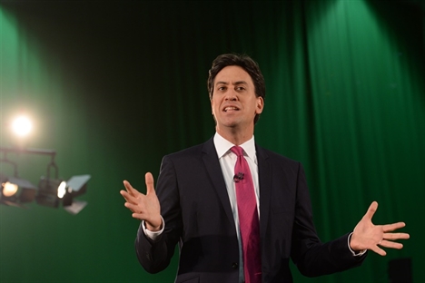 Miliband calls for lower cap on fare rises – but no freeze