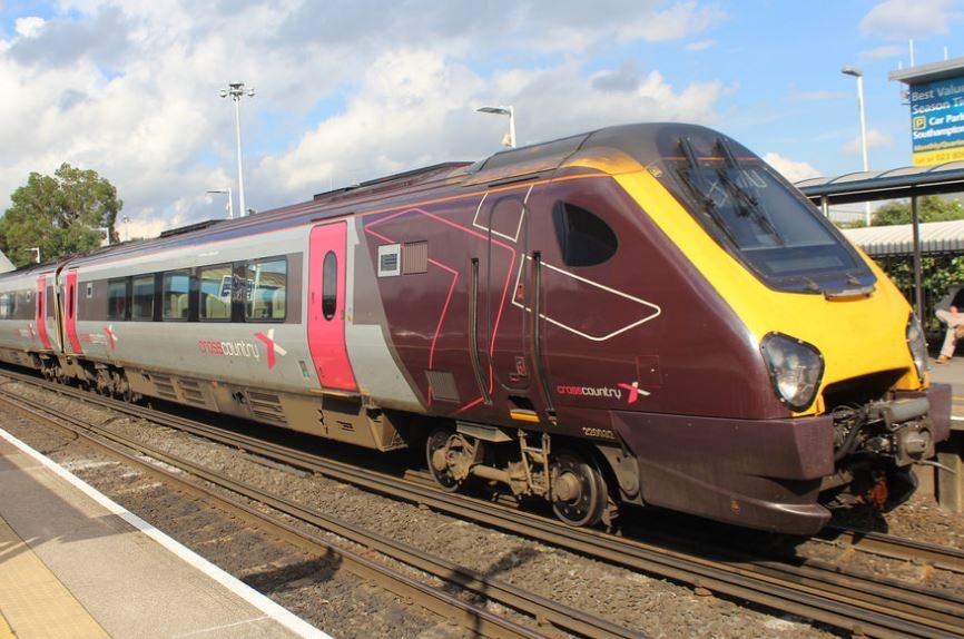 DfT confirms CrossCountry franchise extension for Arriva