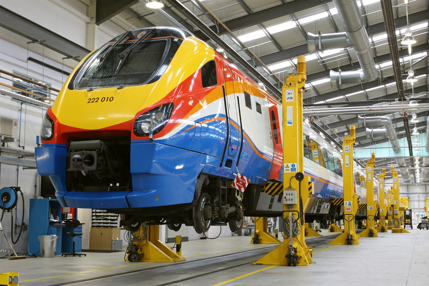East Midlands Trains extends maintenance contract with Bombardier