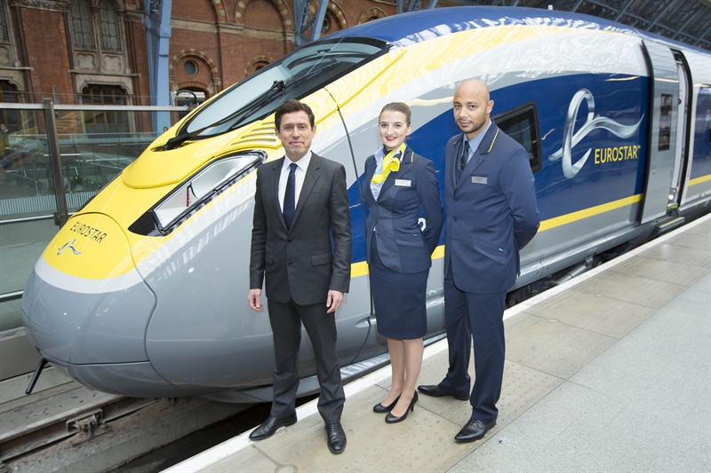 Eurostar unveils first new 200mph e320 train