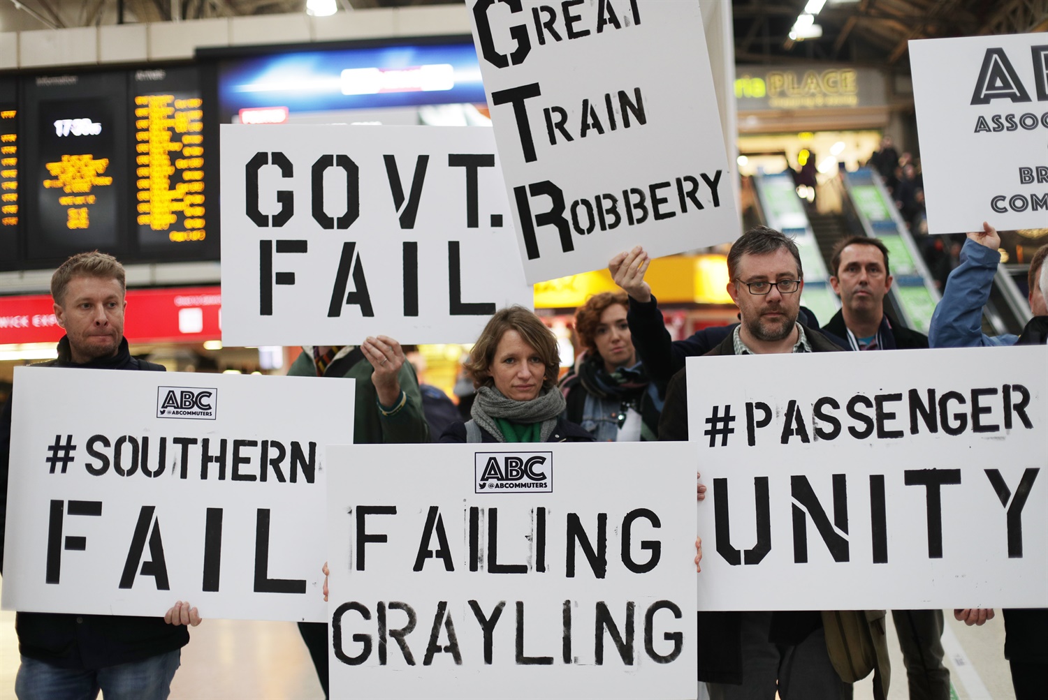 Aslef cuts next week’s Southern strike, but warns it is ‘taking a longer-term view’