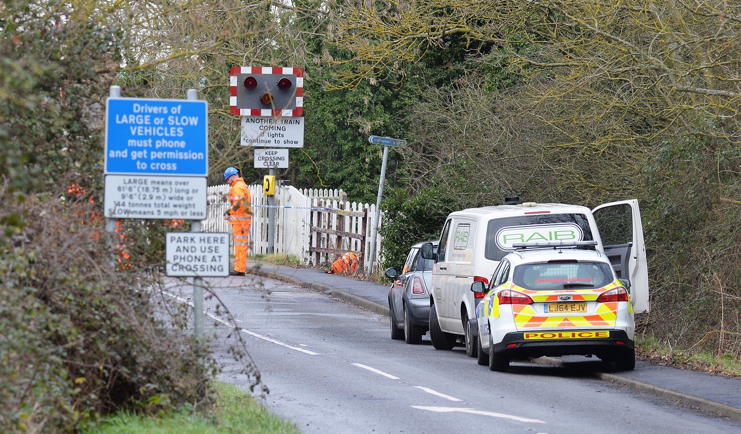 Man killed at Bedfordshire level crossing