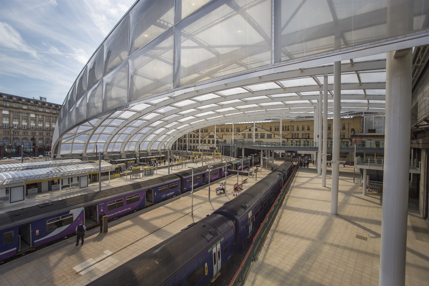 McLoughlin officially opens refurbished Manchester Victoria