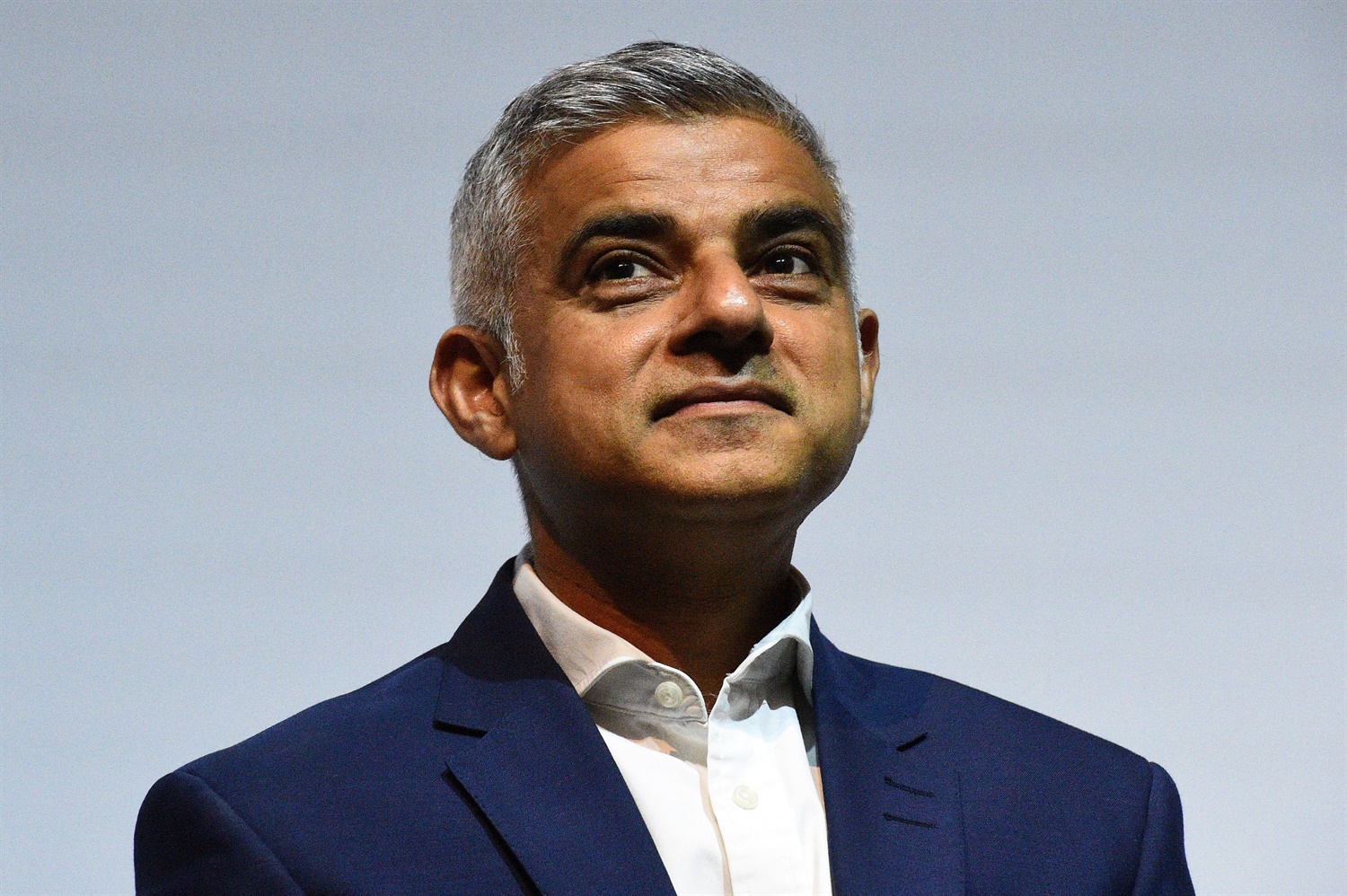 London mayor calls for government to devolve rail infrastructure powers and funding to TfL