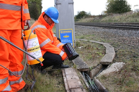 SmartWater extends contract with Network Rail