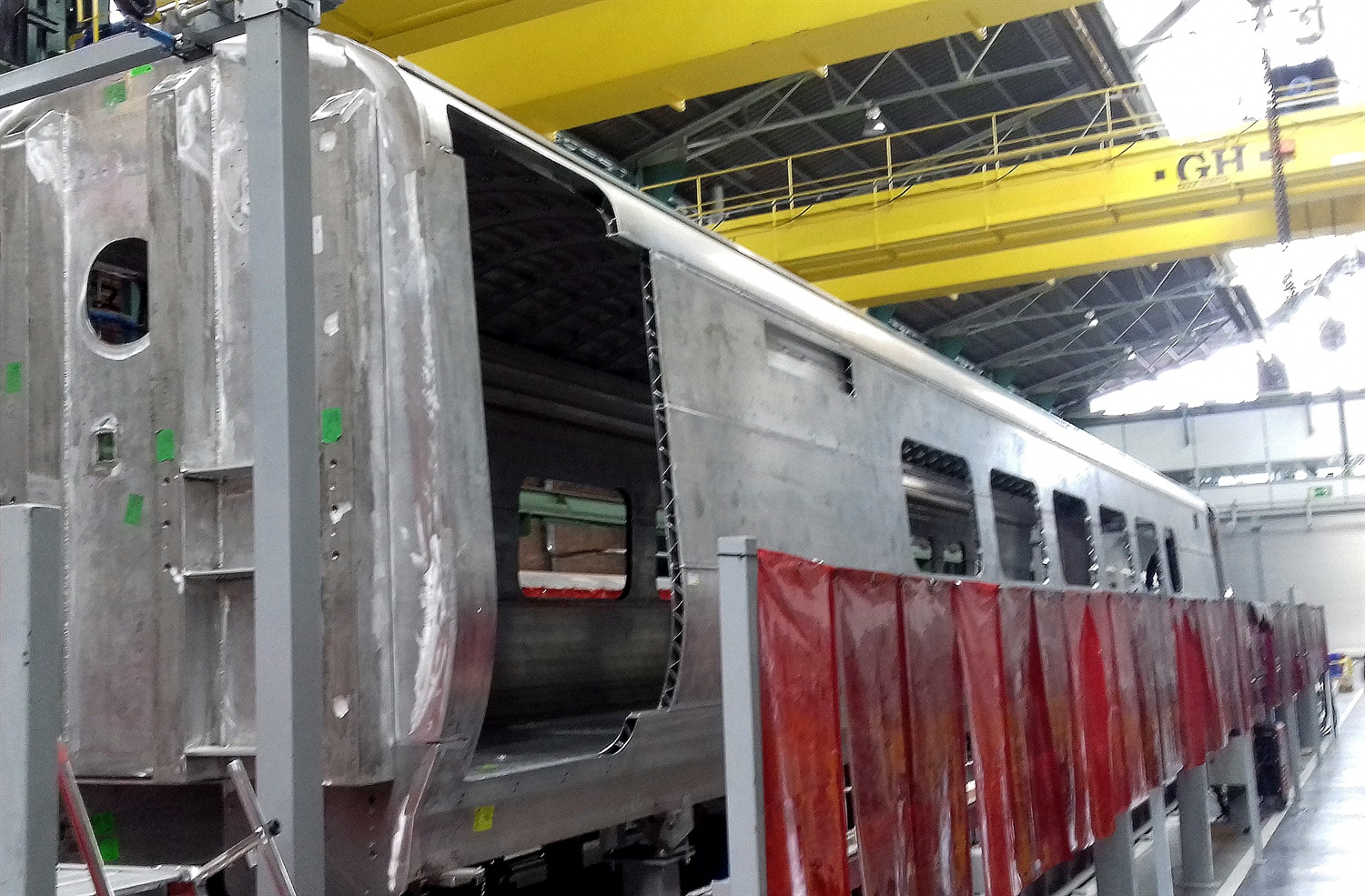 First bodyshell completed by CAF for new TPE fleet