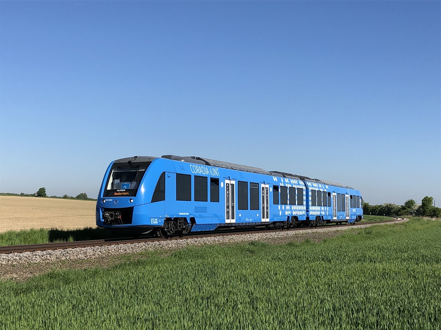 Alstom’s world first hydrogen train completes tests in the Netherlands 