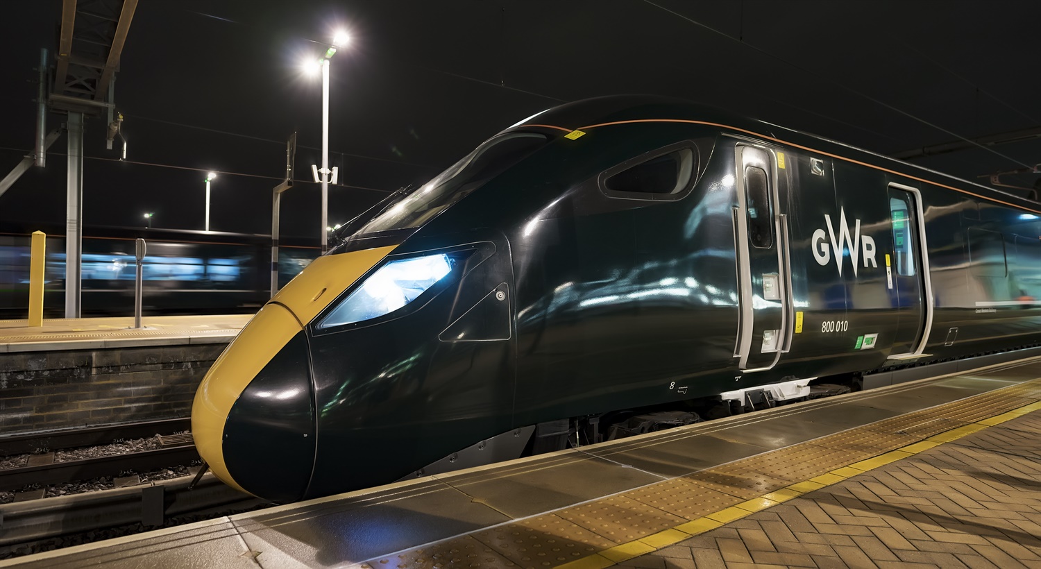 Final intercity train sees GWR deliver 10,000 more seats