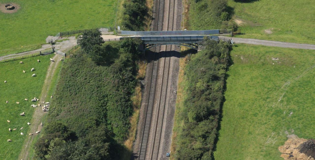 Cranshaw Bridge Route View