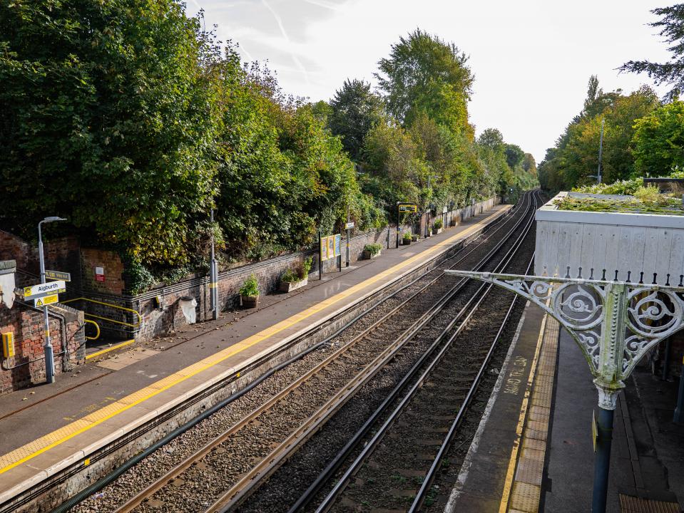 Aigburth Station