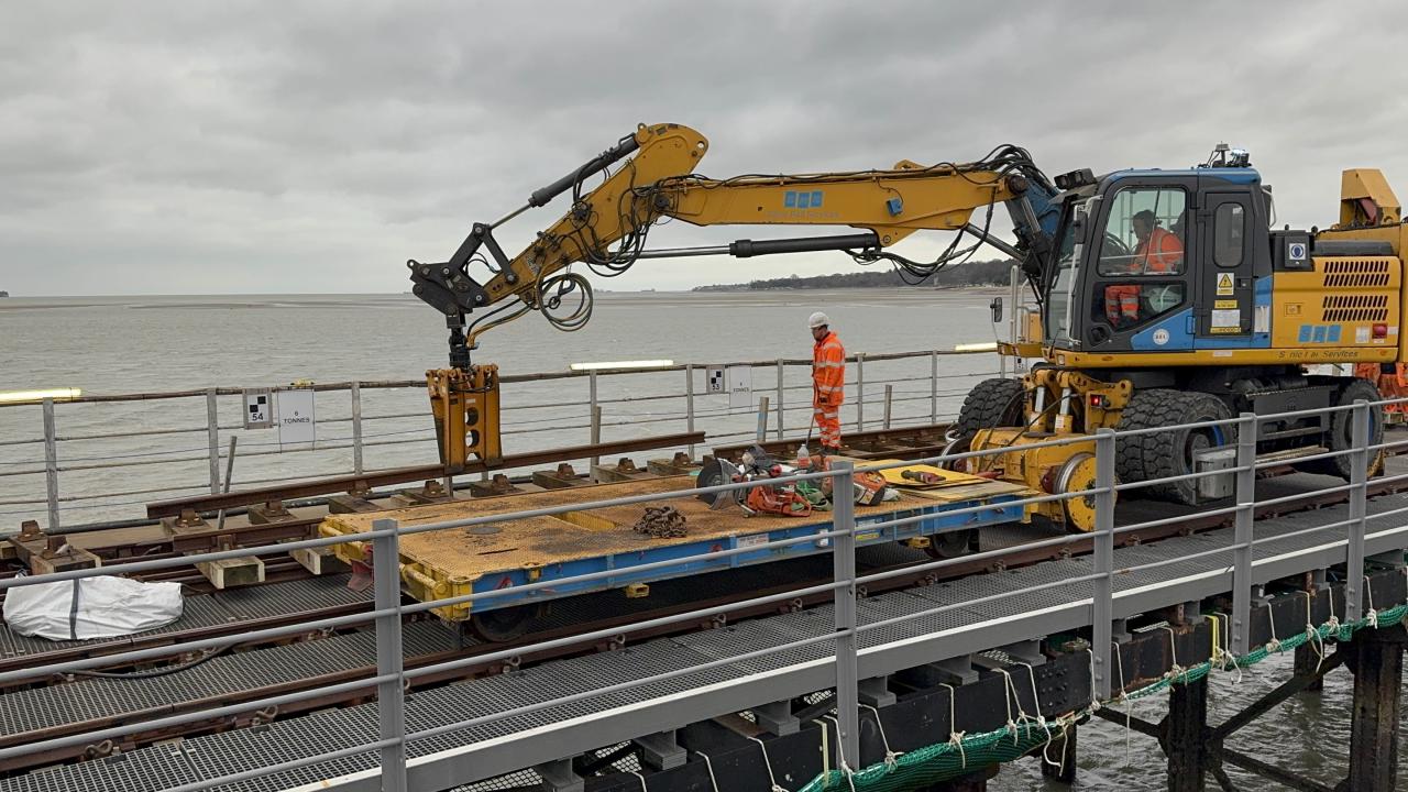Digger on Ryde Pier