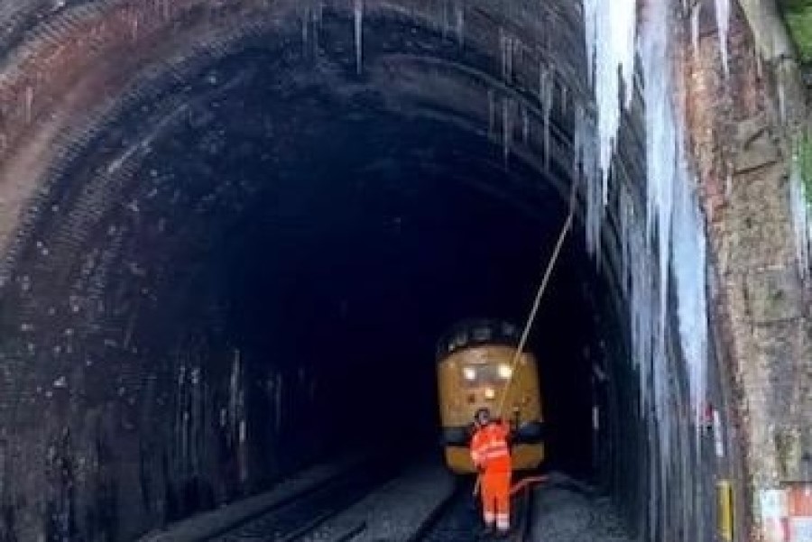 Standedge Tunnel