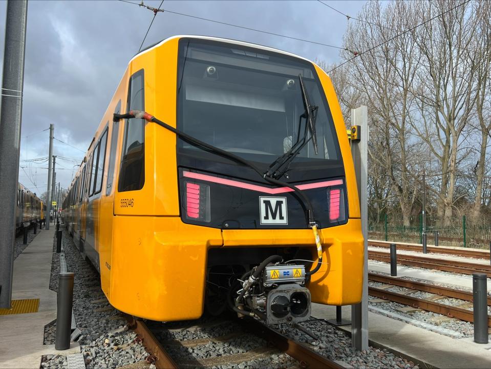 Metro Train 2