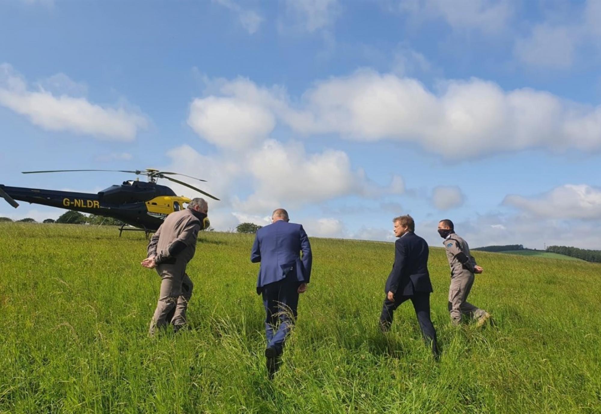 Grant Shapps visiting Stonehaven site 