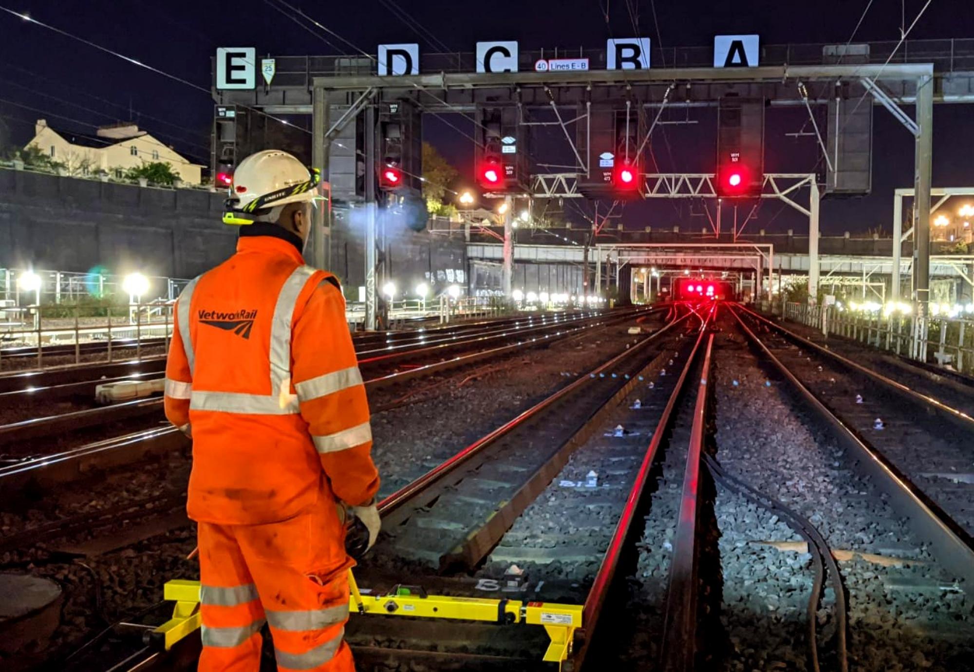 Network Rail spending with SMEs surpasses £2.5bn in 2019-20