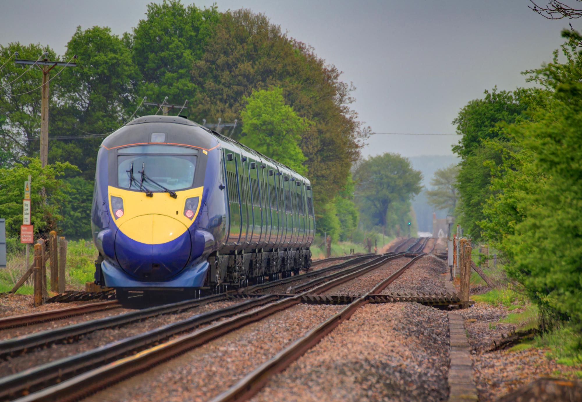 Network Rail releases world-first targets to tackle global warming  