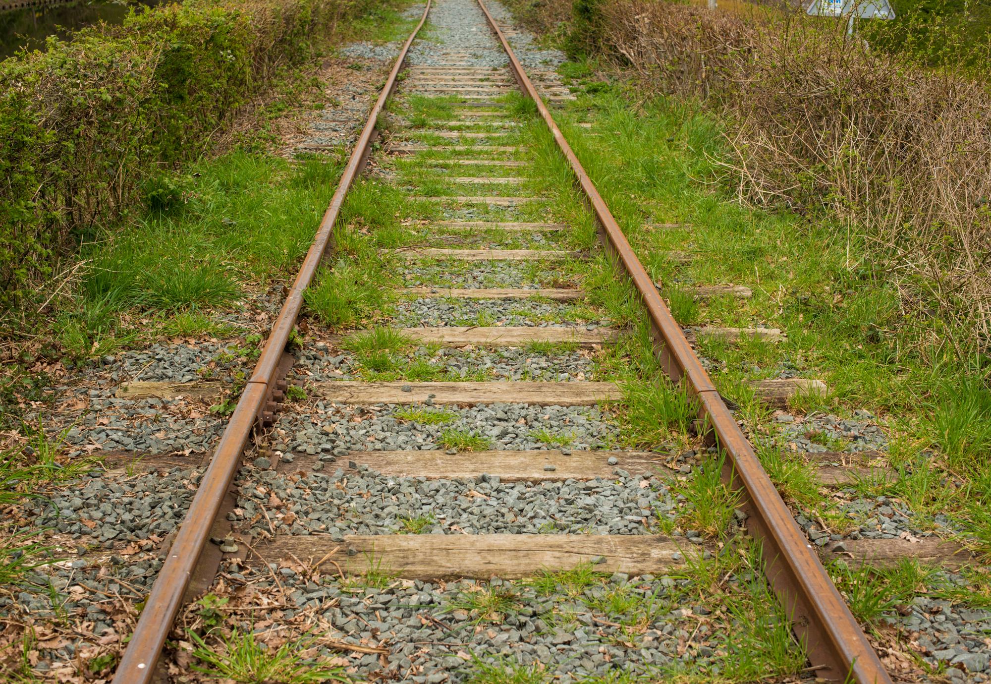 Abandoned rail 