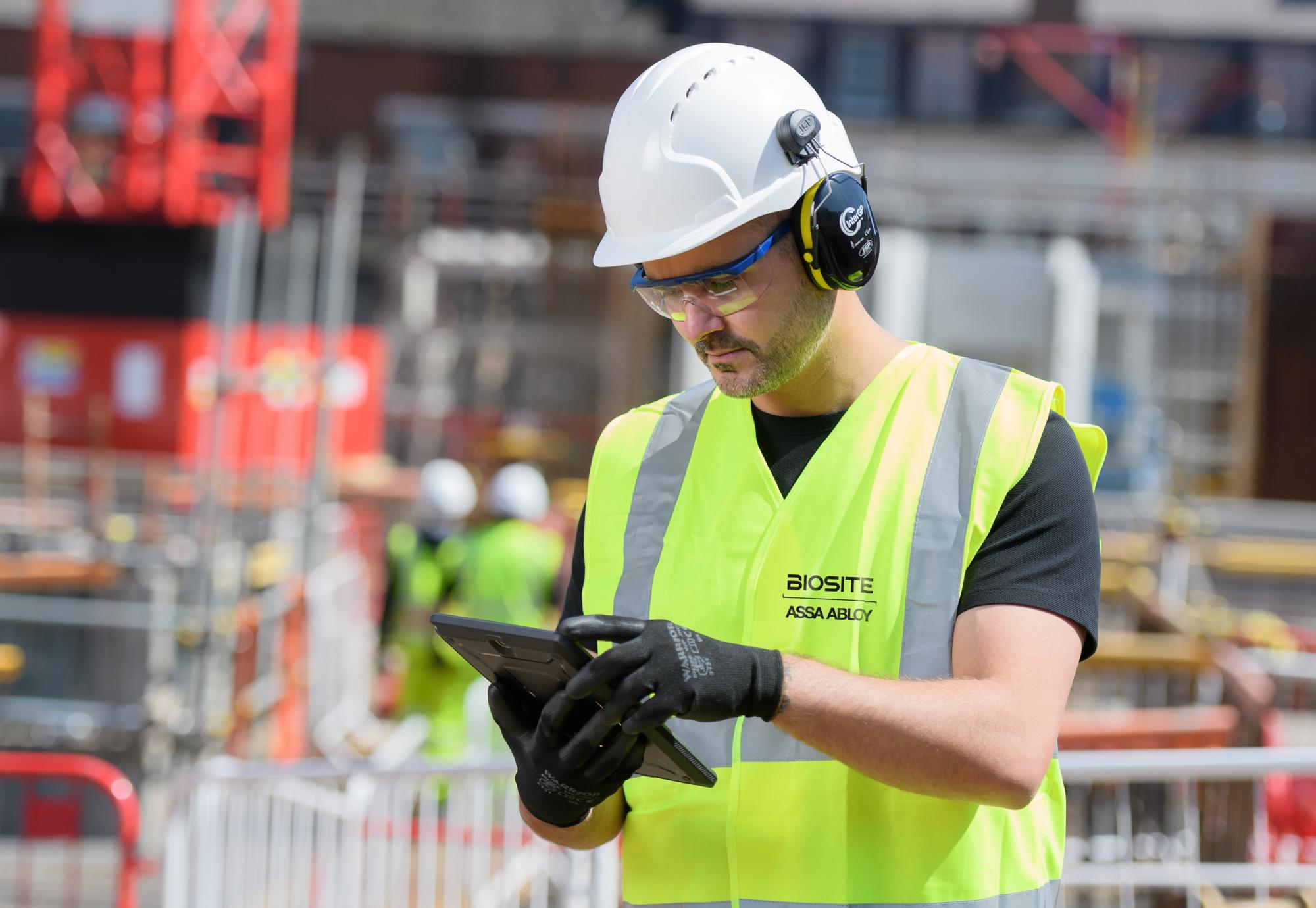 Worker on site at HS2