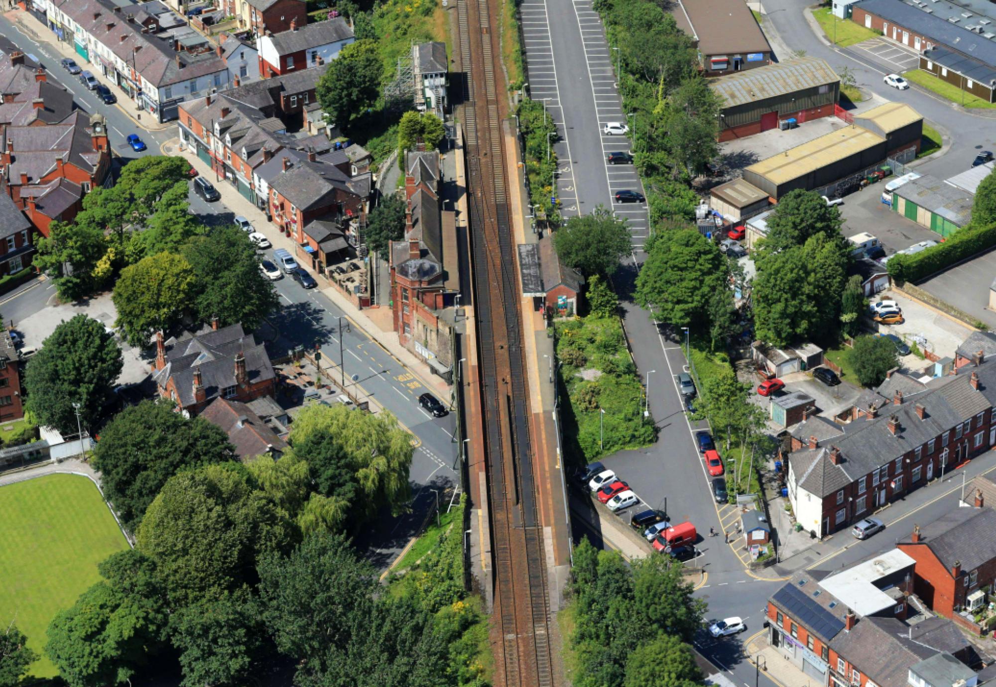 Romiley station