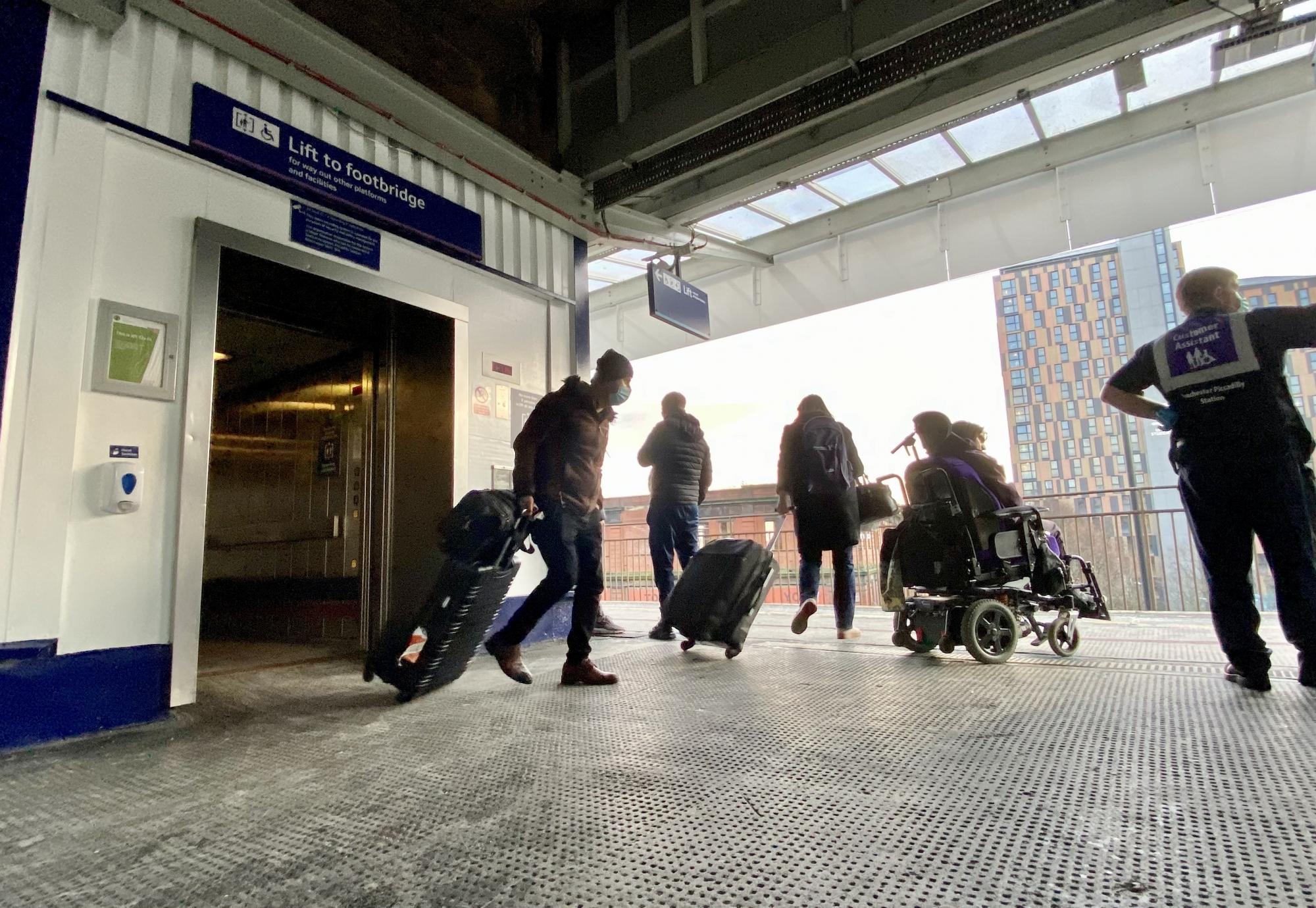 Passengers at Manchester Piccadilly train station