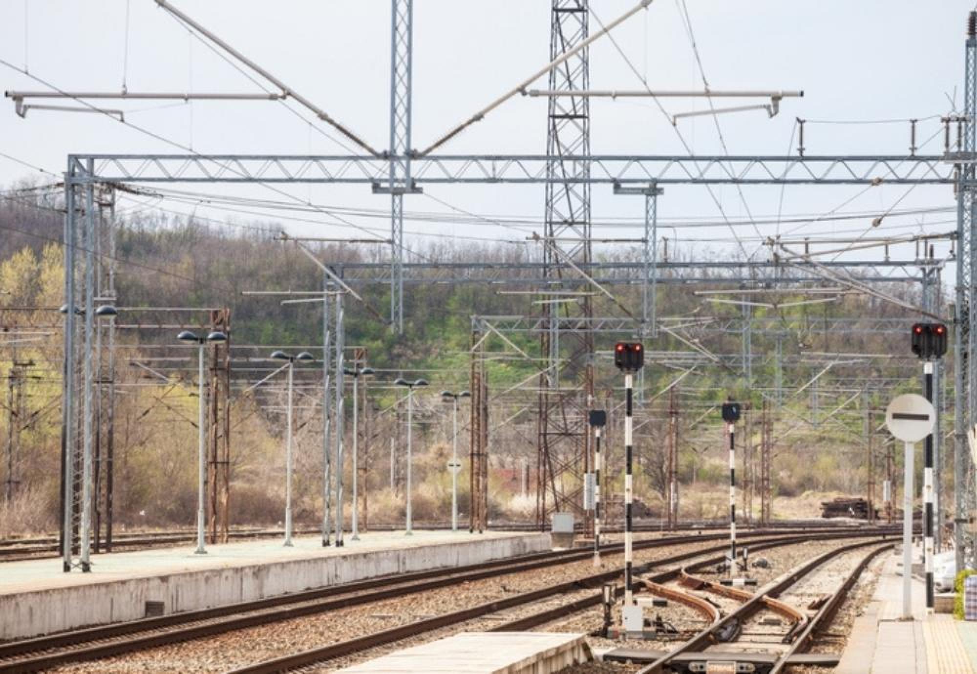 Rail signalling