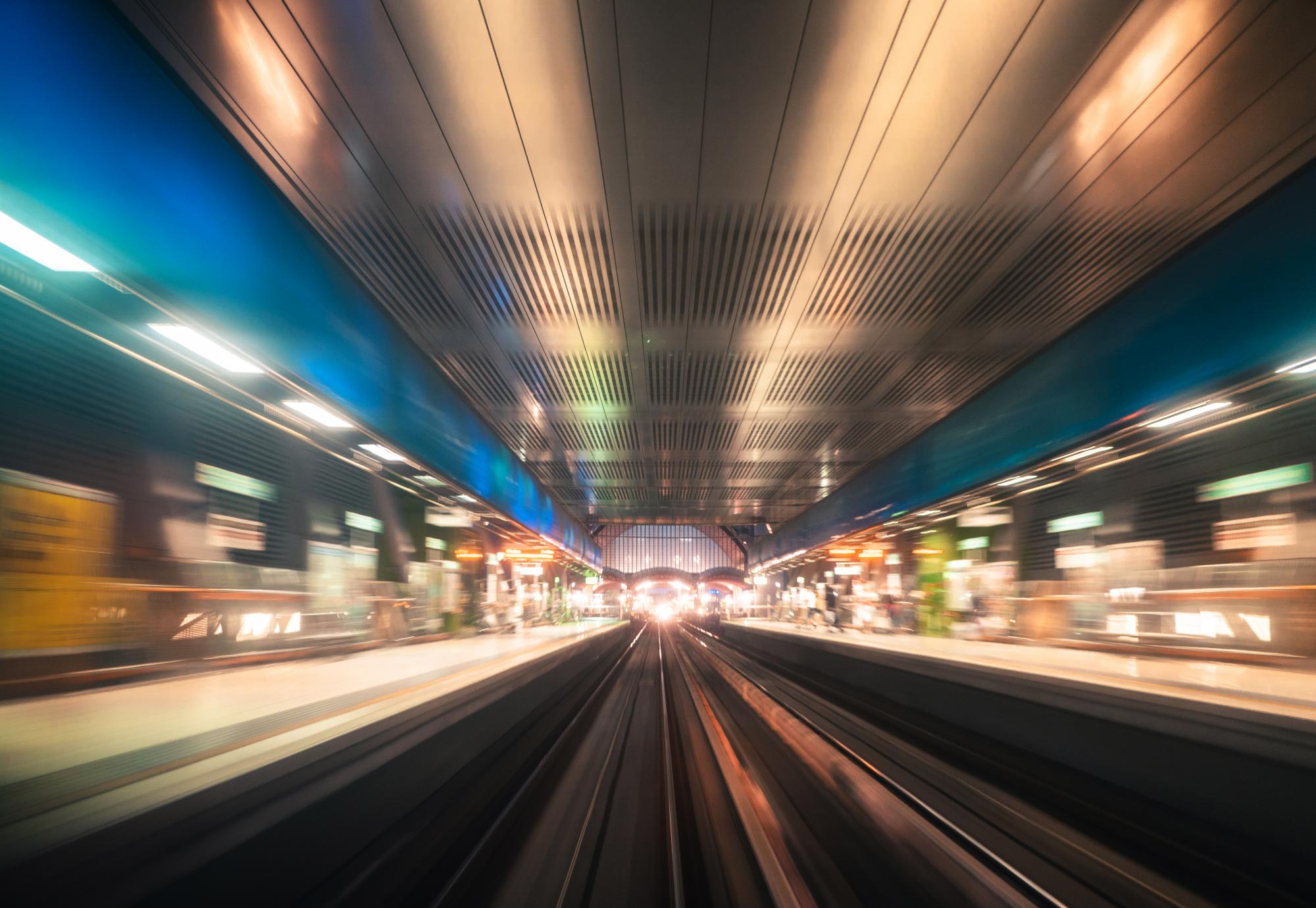 Image of train passing through London, via Istock 