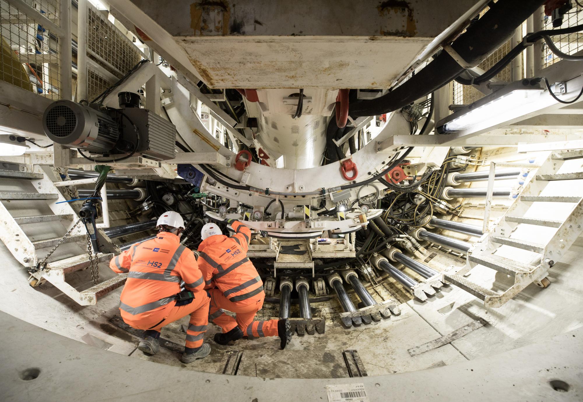 Engineers assemble HS2 TBM 'Lydia' at Atlas Road, London, via HS2 