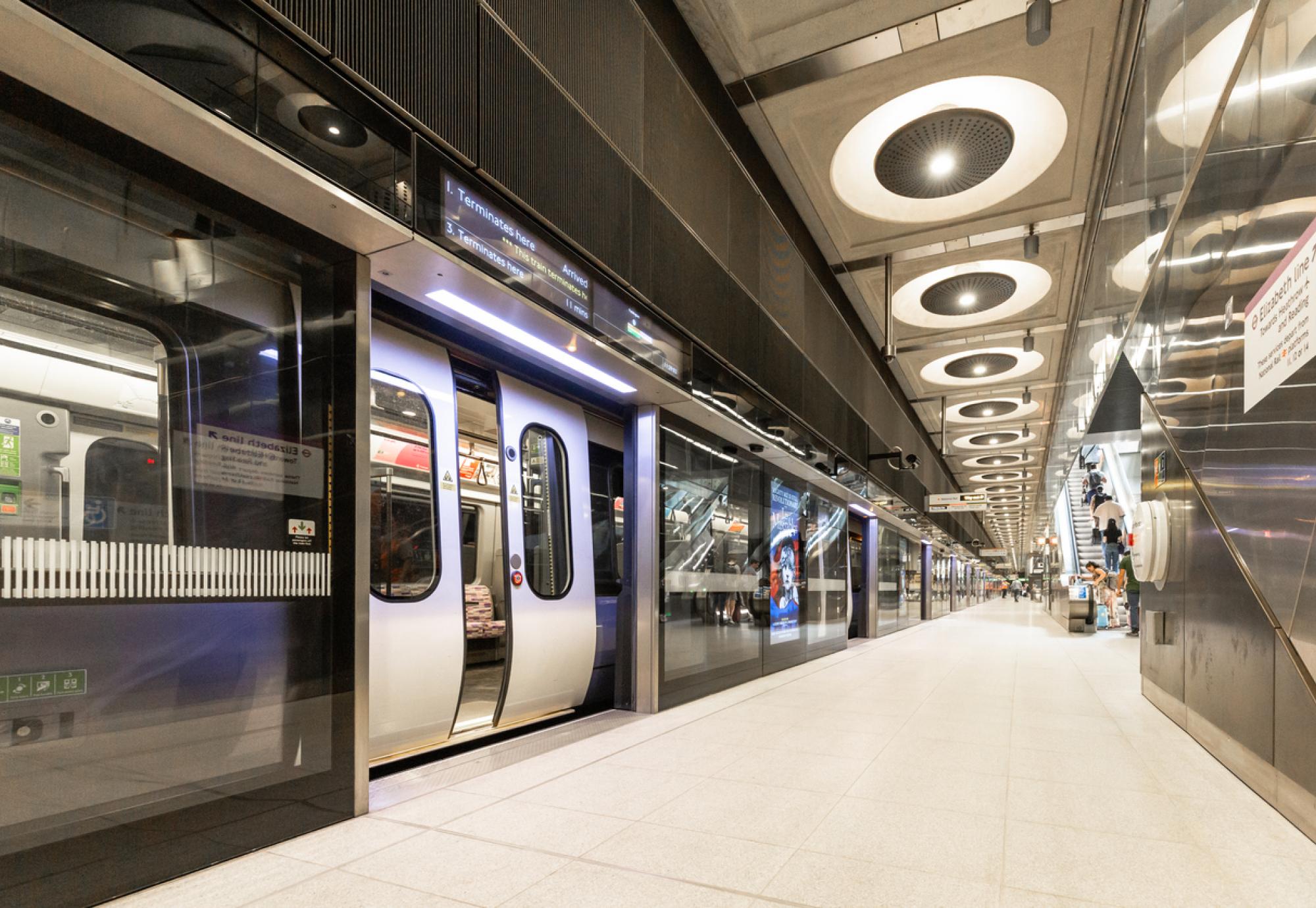 Elizabeth Line running at full capacity