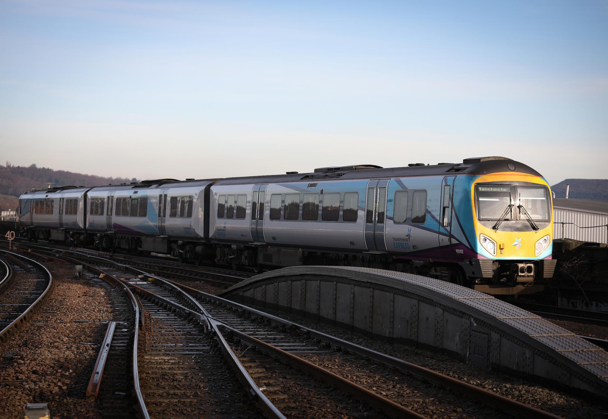 Transpennine Trains award new £455 million maintenance contract to Siemens Mobility