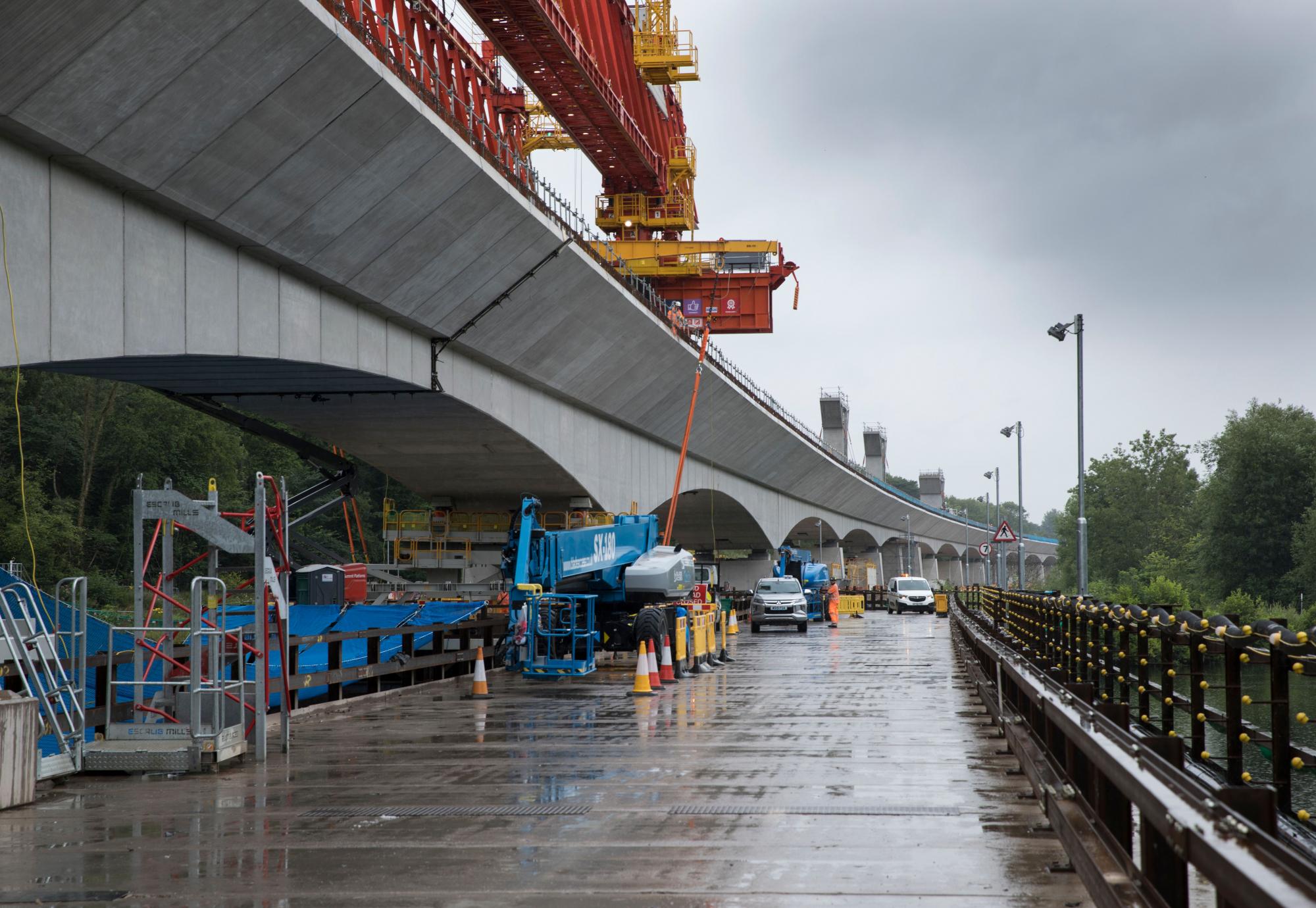 Key Colne Viaduct span completed by HS2 