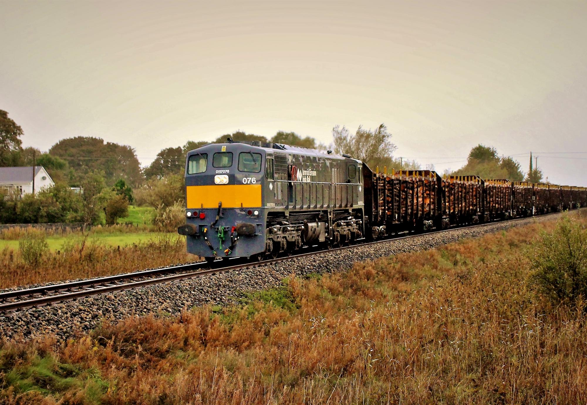 Iarnród Éireann and DIGAS to trial Europe's first retrofitted hydrogen freight locomotive