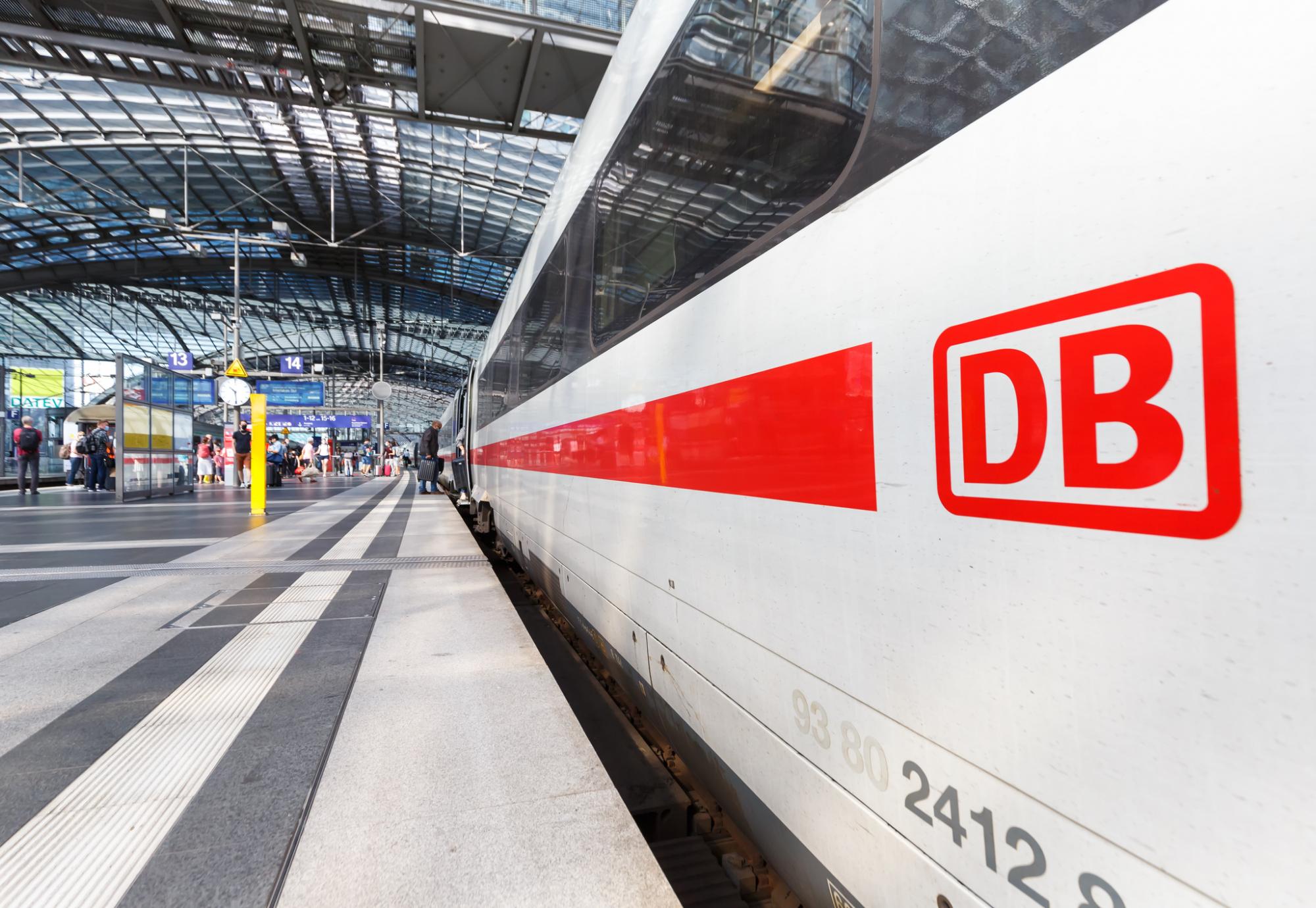 Deutsche Bahn focus on its Strong Rail strategy as it sells its Arriva division