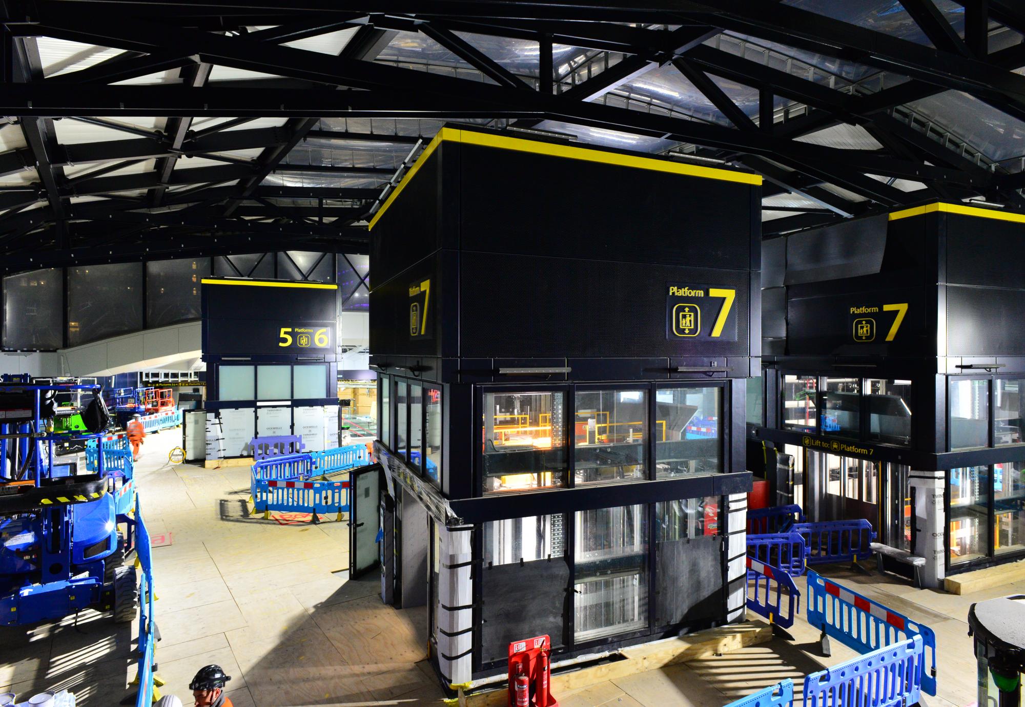 New concourse at Gatwick Airport station