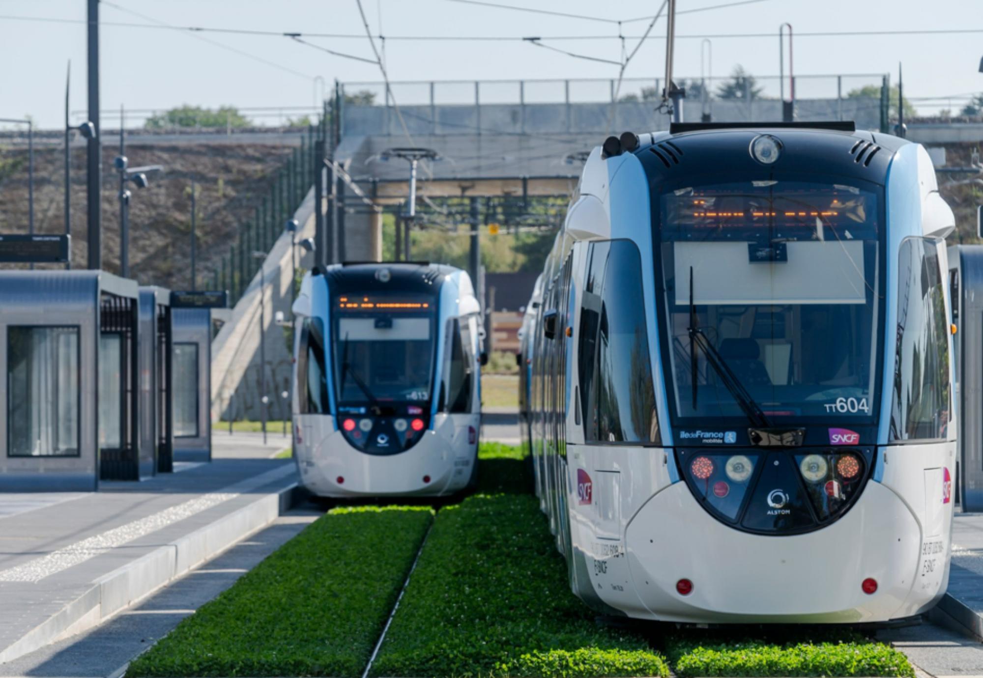 New Tram-Train begins service in France