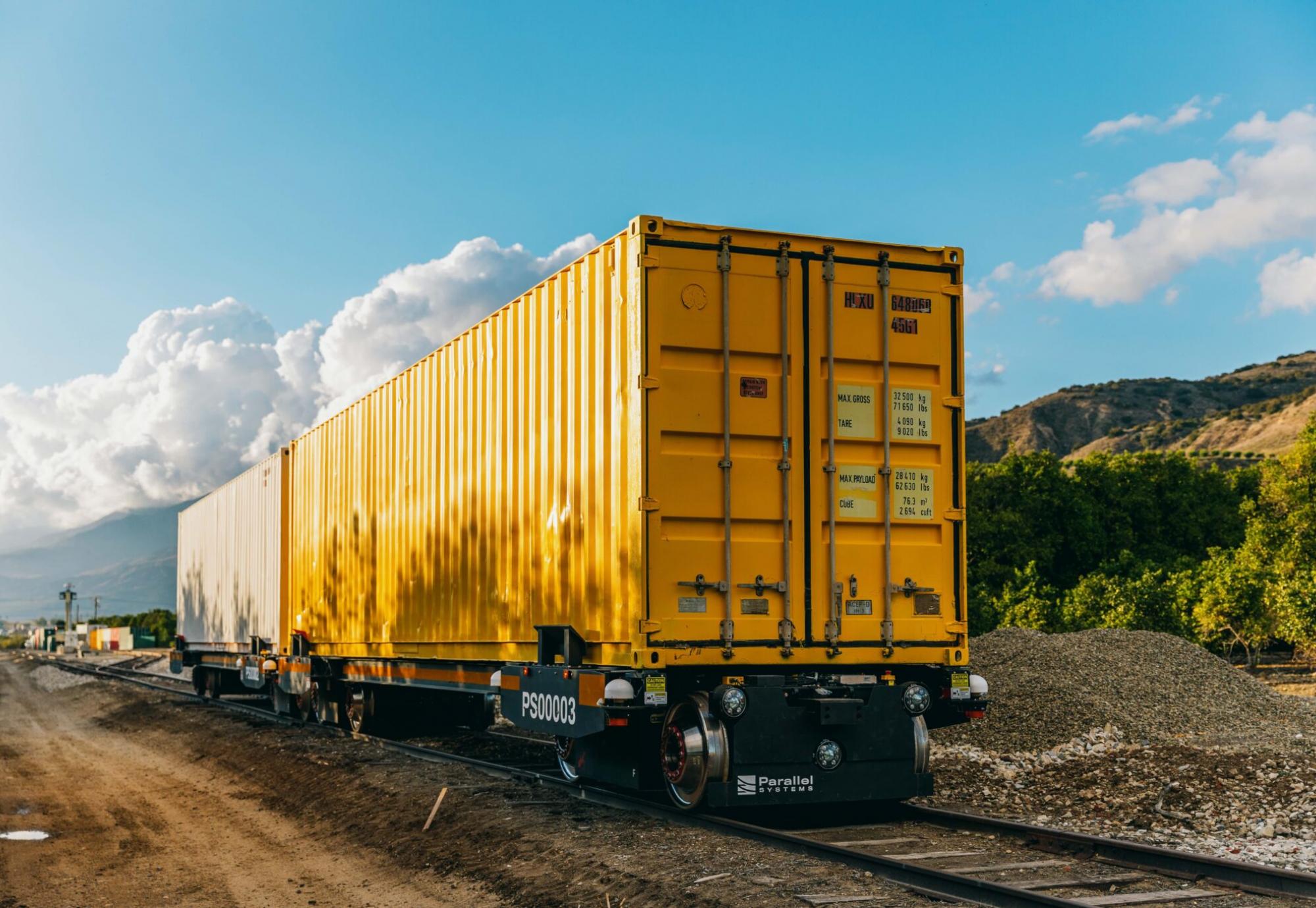 Fully automated platooning demonstrated for the first time