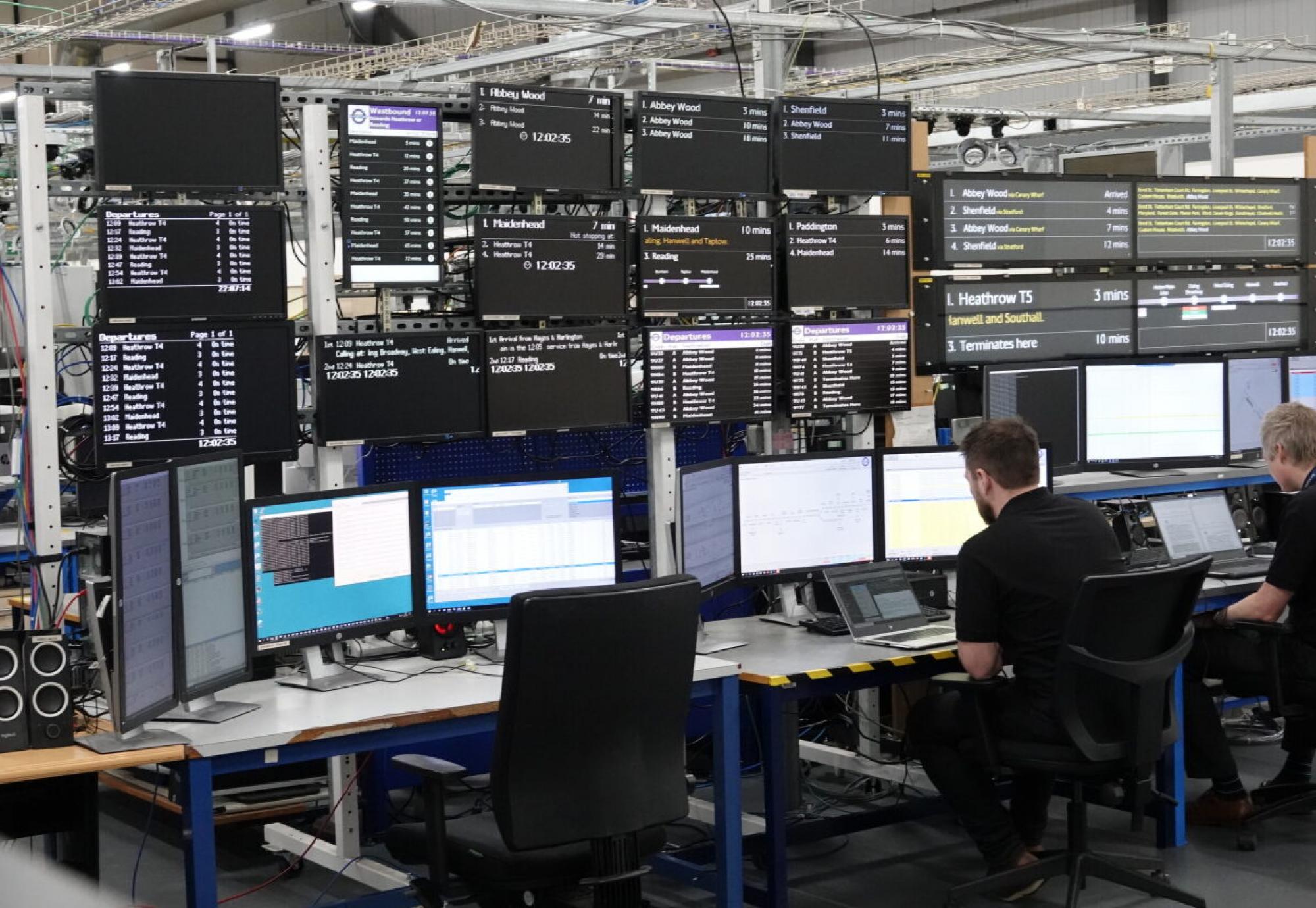 HS2 awards intelligent information system contract to Siemens Mobility