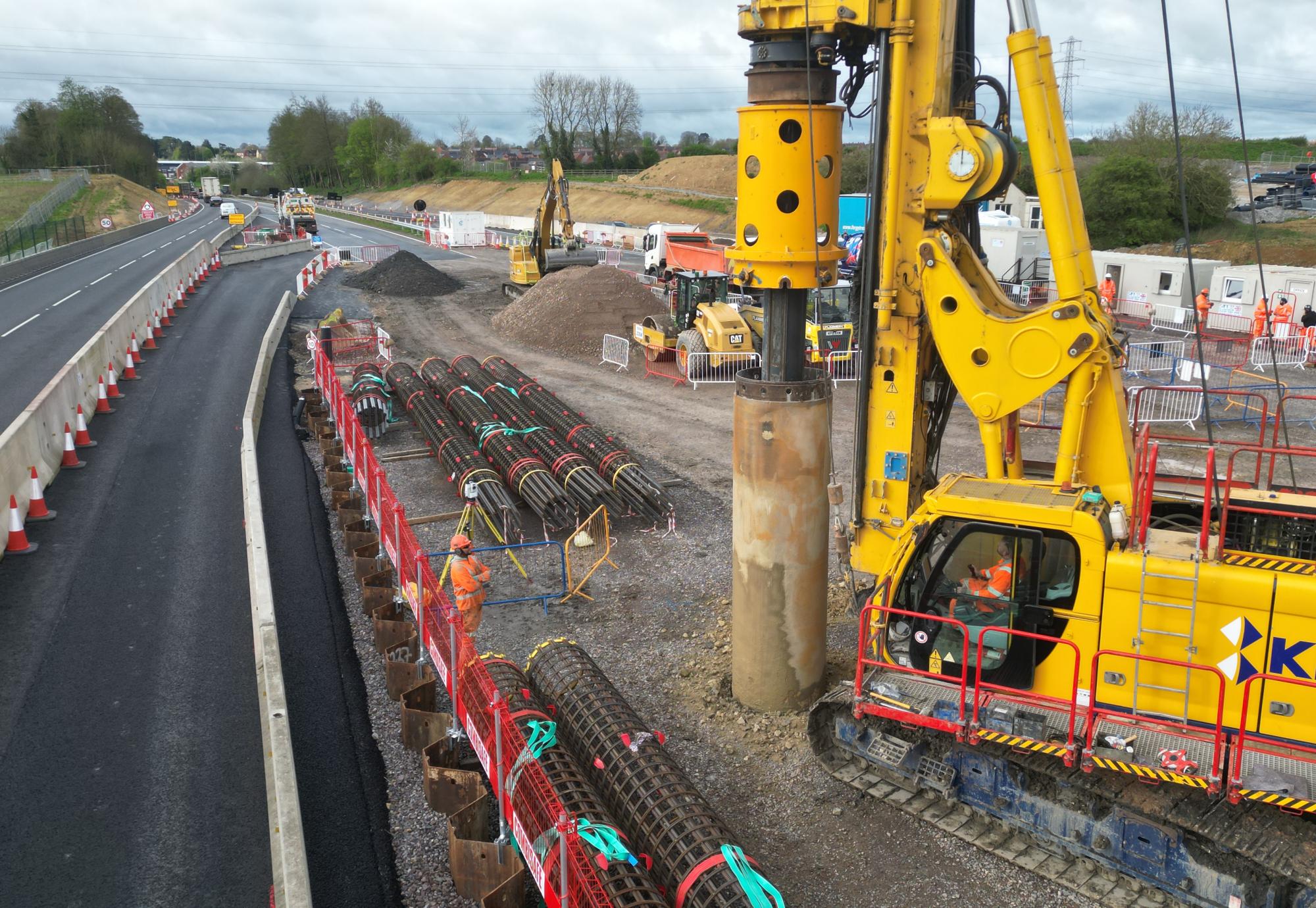 Piling rig at work on the site of the A43 overbridge April 2024