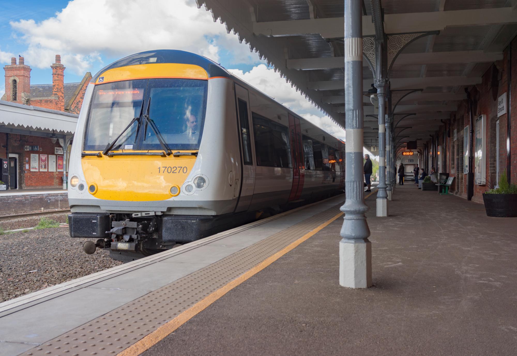 Train at Bury St Edmonds Station