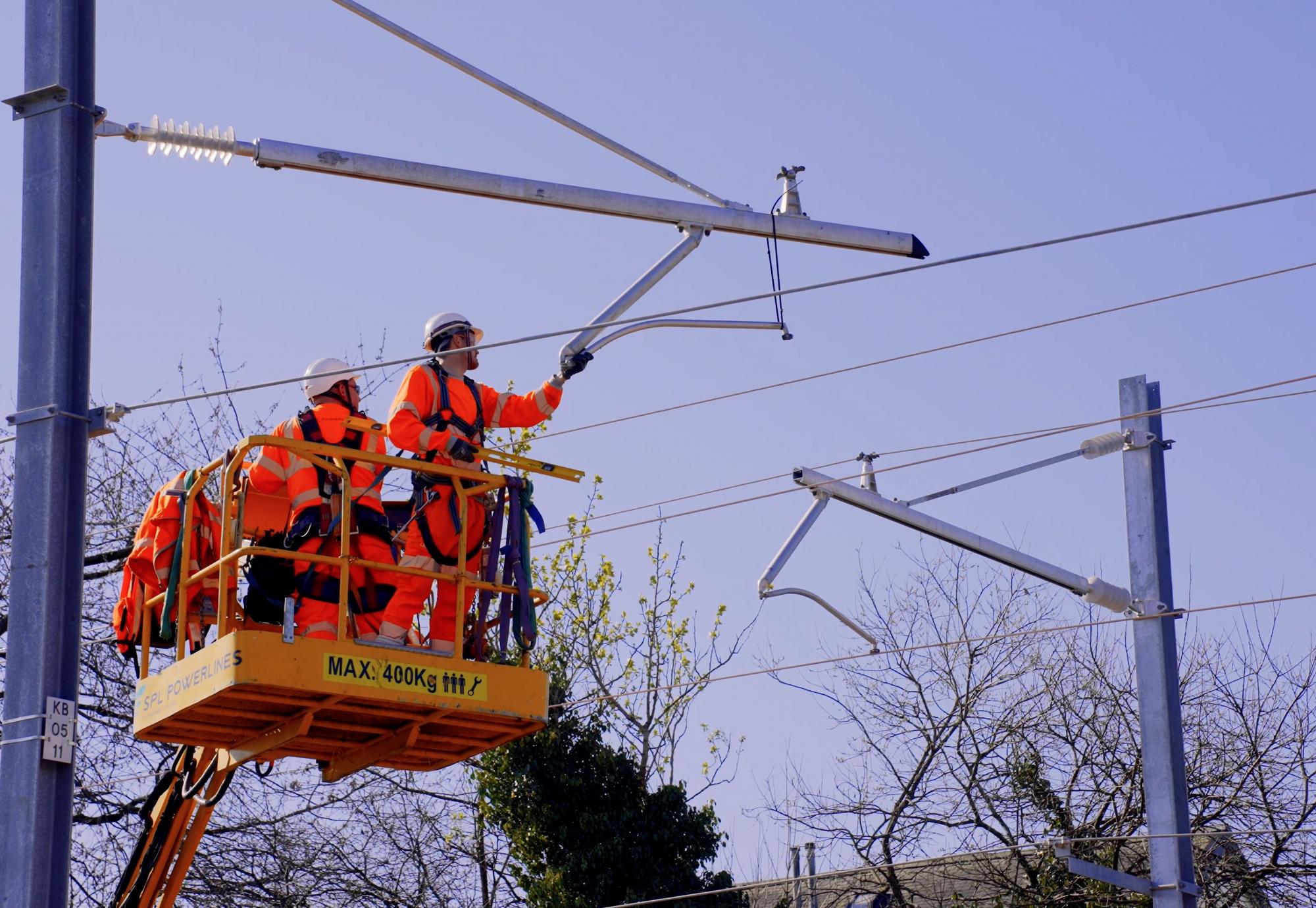 East Kilbride Overhead Wire Installation