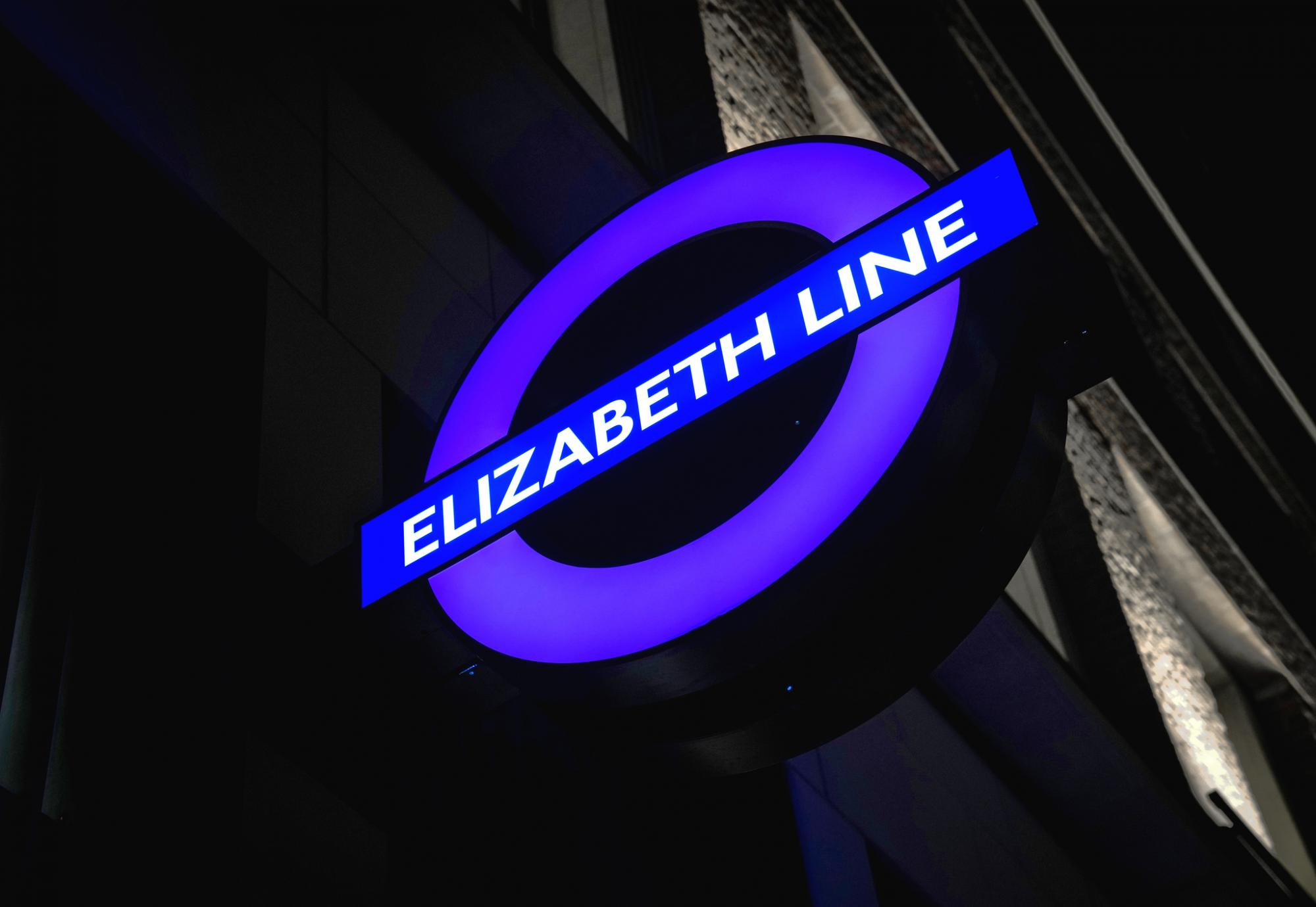 Elizabeth Line Roundel