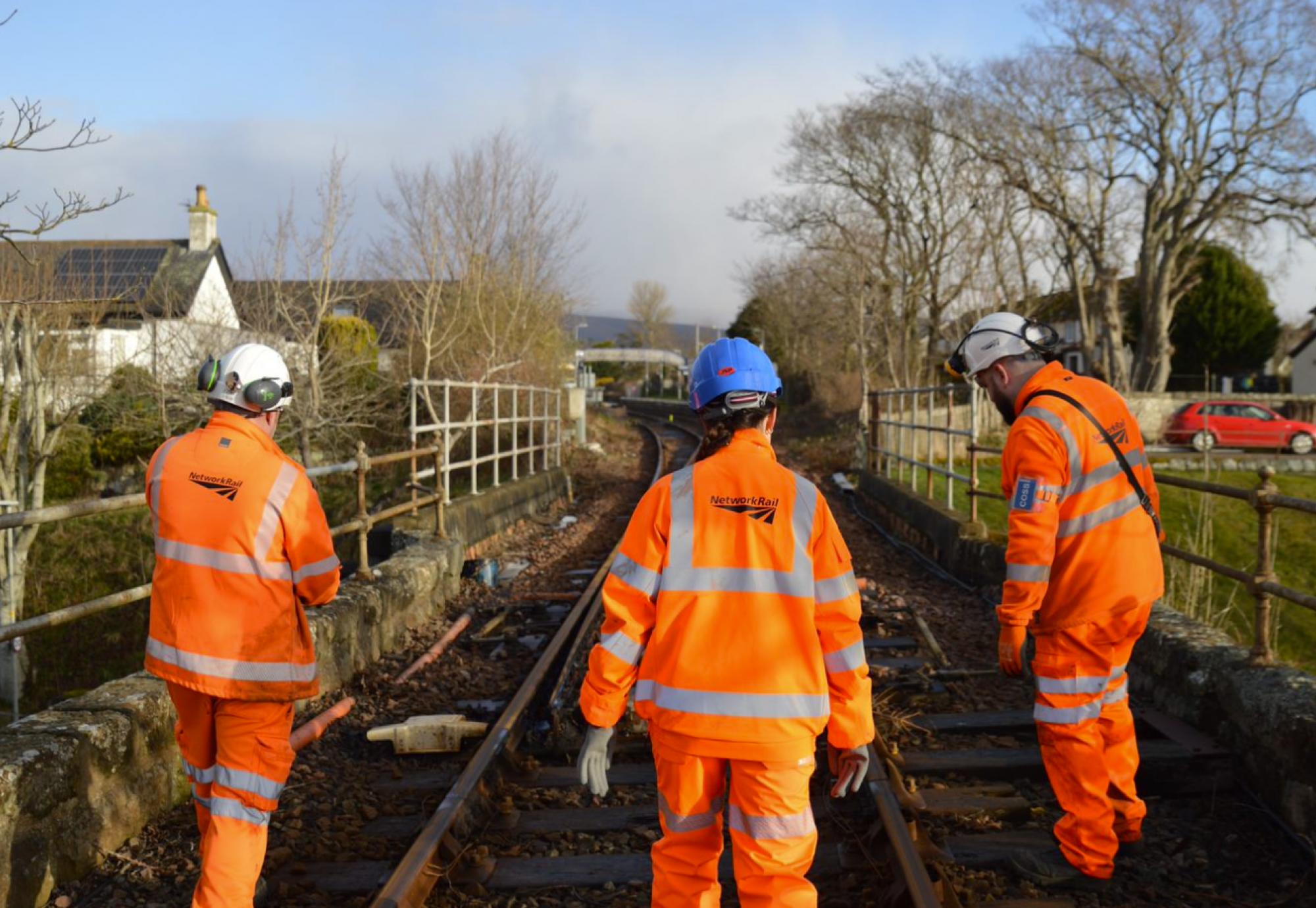 Workers on Far North Line June 2025