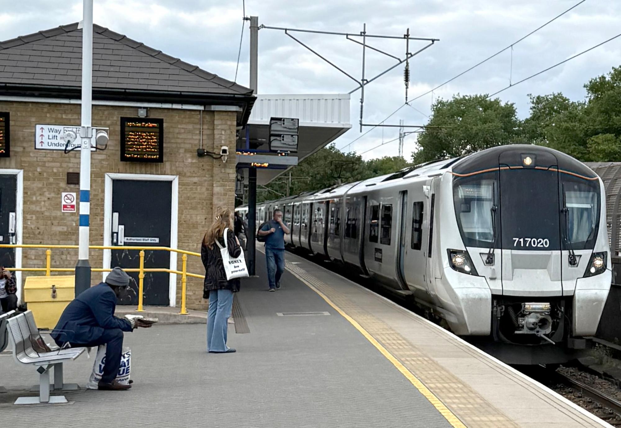 First 717 in pass service in 3.6.0 Finsbury Park