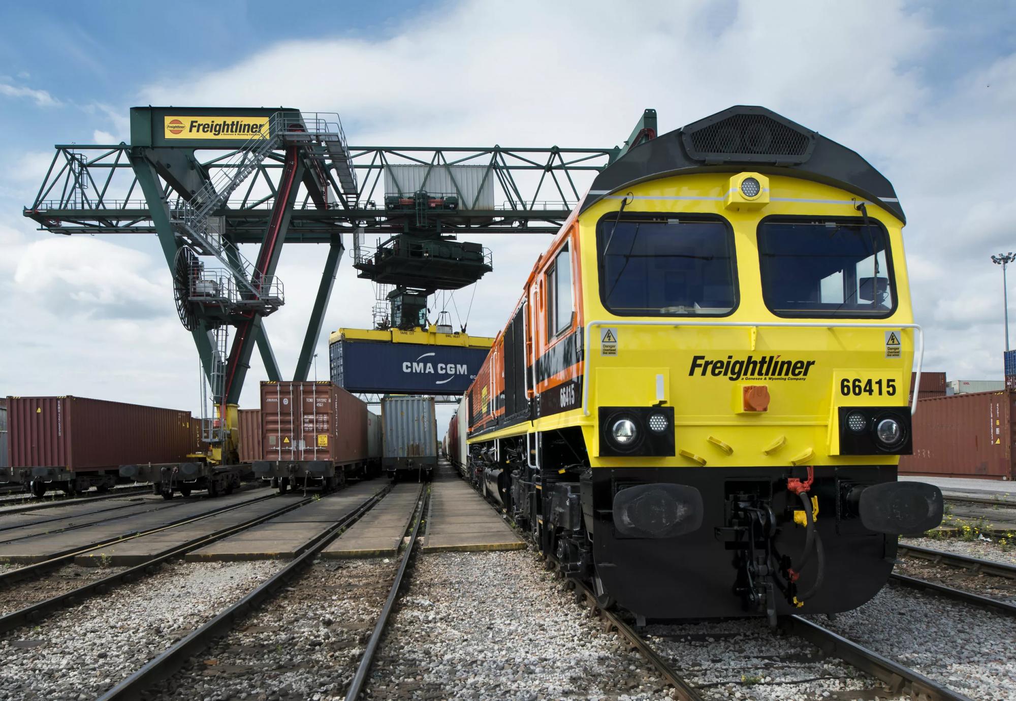 Freightliner locomotive